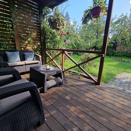 Boutigue City House With Terrace And Garden Free Parking Riga Exteriör bild