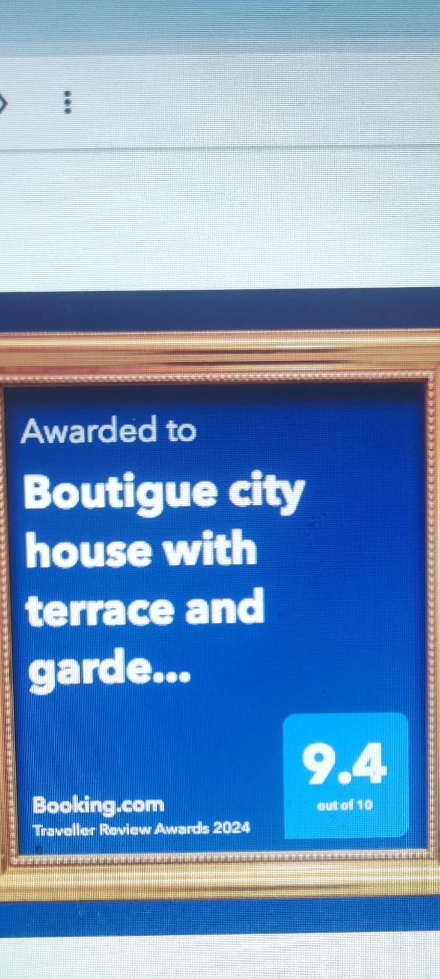 Boutigue City House With Terrace And Garden Free Parking Riga Exteriör bild